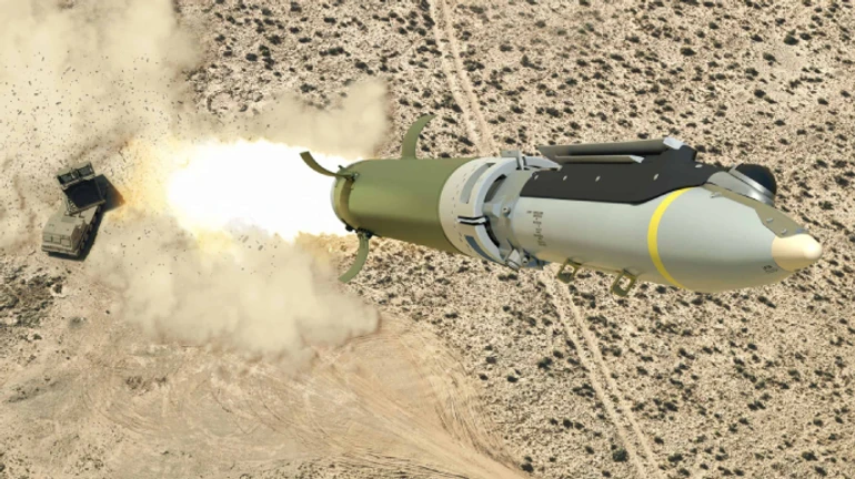 США готовят пакет помощи Украине на более $2 млрд со снарядами дальностью до 150 км – Reuters