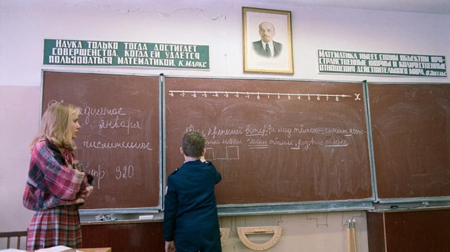 Russian occupiers in southern Ukraine interrogate children who fail to attend Russian schools