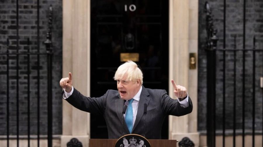 В прощальной речи Джонсон намекнул, что может снова стать премьером Британии