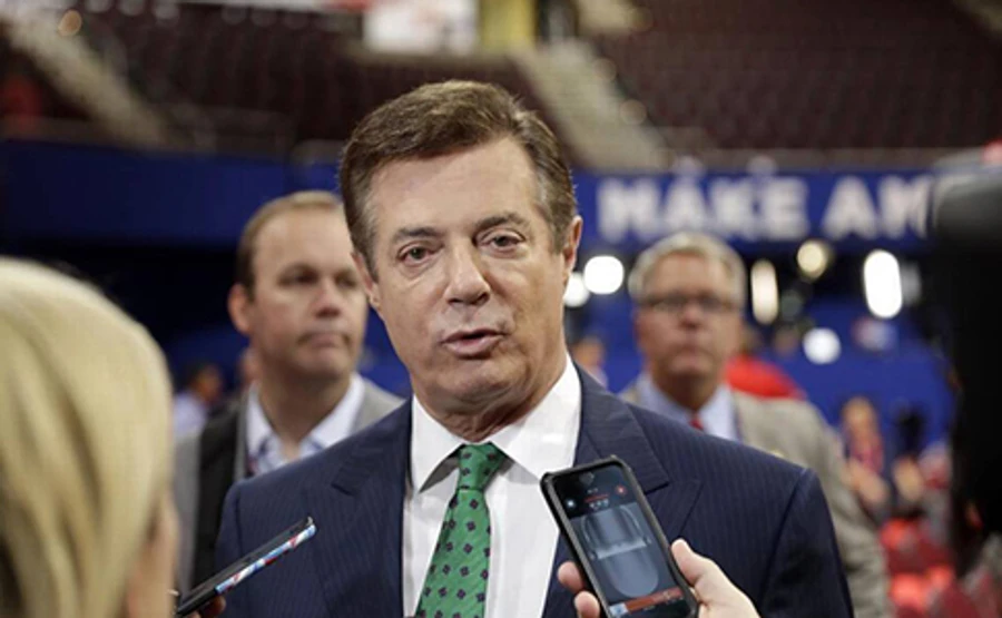 ЗМІ: ФБР підозрює, що Манафорт отримав від ПР і РФ $ 80-100 млн