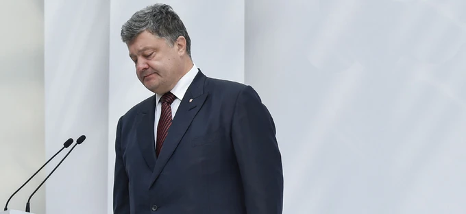 Президент-консерватор. Почему Порошенко обрастает конфликтами