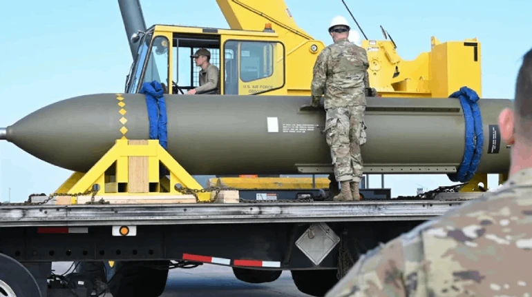 Бомба проти диктаторів: що відомо про GBU-57A/B MOP, якою США вдарили по Ірану