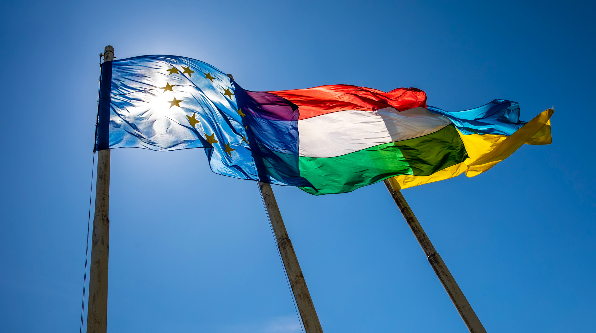 Hungary represented at lowest level at conference on reparations for Ukraine