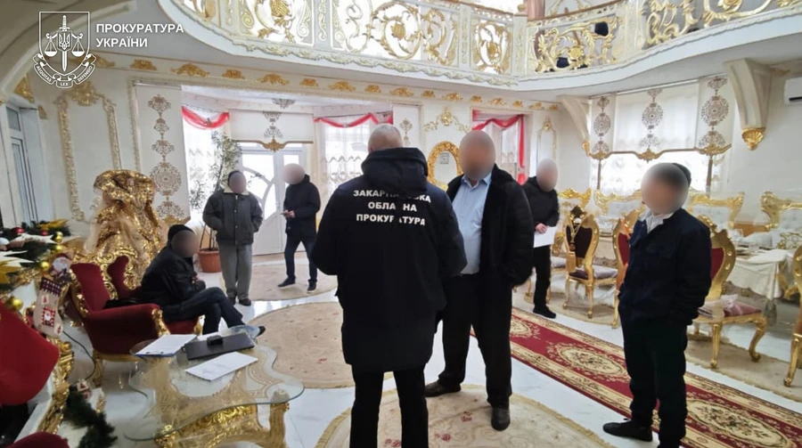 Депутат на Закарпатье скрыл Форд Мустанг и миллионные доходы