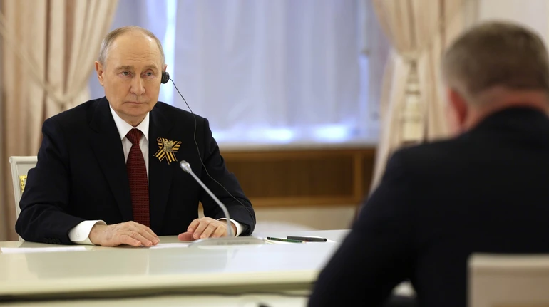 Прем'єр Словаччини зустрівся з Путіним у Москві