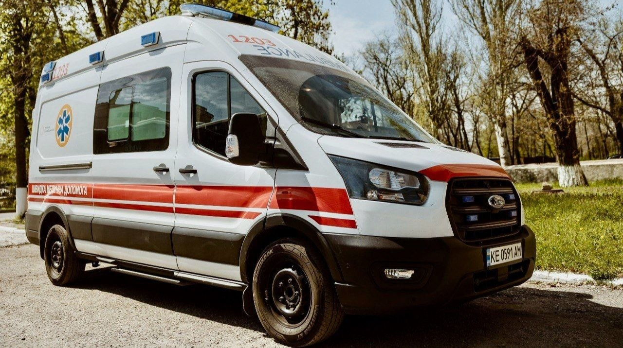 Russians attack utility workers in Kherson: 3 injured