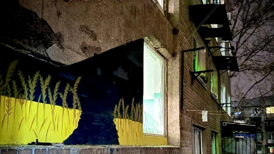 Russian forces strike Odesa with drones: civilians injured, houses, shops and cars damaged – photos