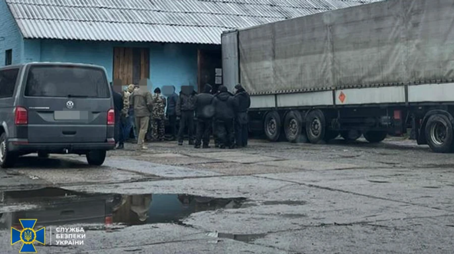 СБУ повідомляє про розкрадання з оборонного об'єкта на десятки мільйонів