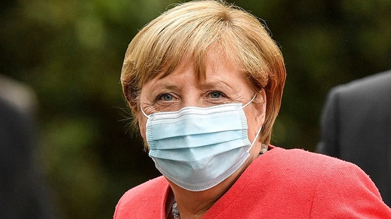 В ЕС согласны ввести сертификаты для вакцинированных от COVID - Меркель