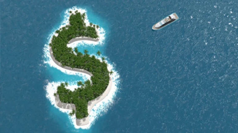 Офшори, схеми, відмивання коштів і оптимізація податків: що про це треба знати