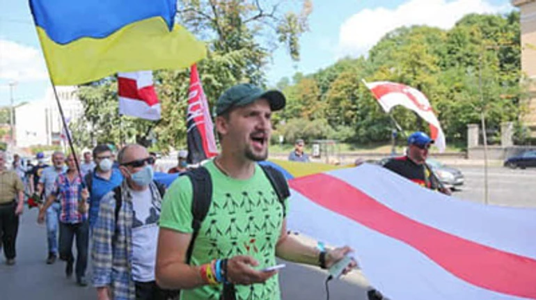 Признание (не)легитимного Лукашенко: какие варианты остаются для Украины