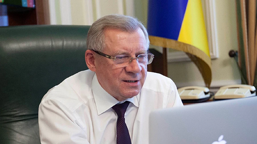 Рада взялася за звільнення Смолія