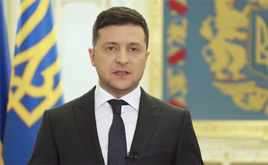 Зеленський хейтерам школи онлайн: Страшно – не створити нічого, окрім нечистот