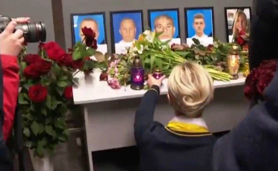 В аеропорту Бориспіль вшановують пам’ять жертв авіакатастрофи в Ірані