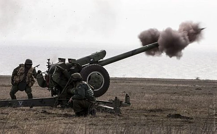 Штаб: Боевики продолжают обстрелы, в том числе из запрещенного оружия