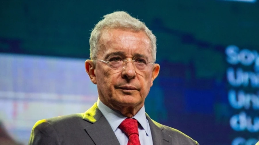 Колишнього президента Колумбії засудили до 12 років домашнього арешту