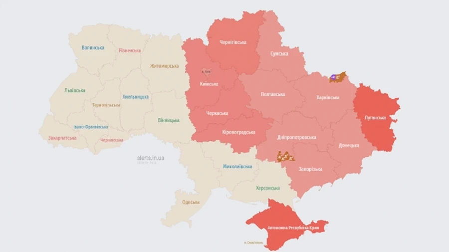 Україна знову була в тривозі: на Київщині працювала ППО, злітав носій Кинджала