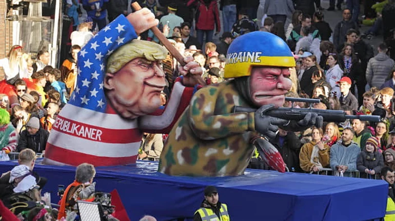 Трамп будує лінію перешкод: чи отримає Україна зброю та фінансову допомогу від США