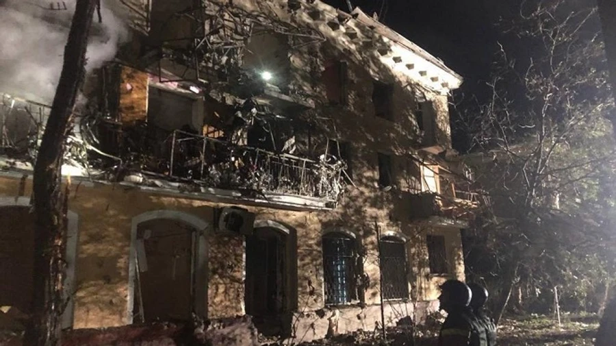 Russians attack Zaporizhzhia causing destruction