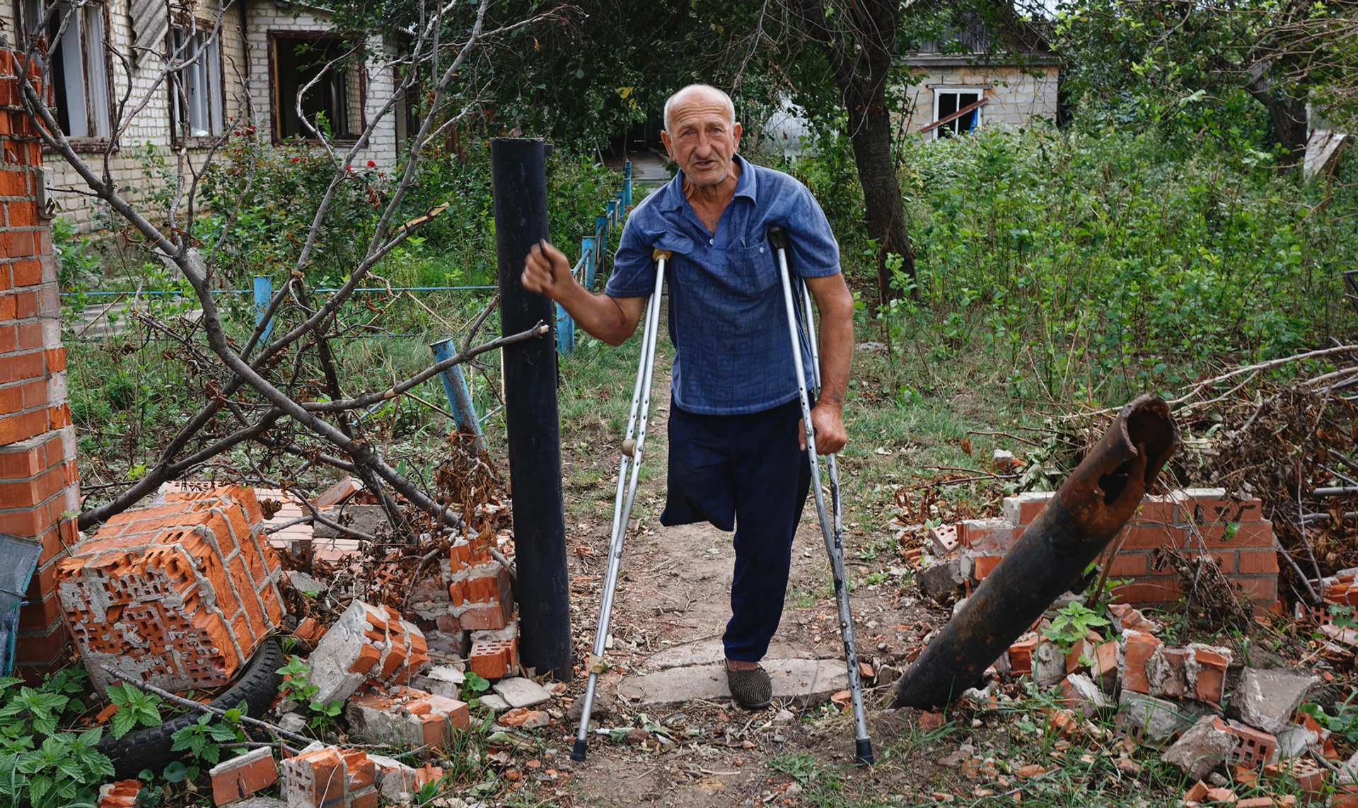 Обратно в ад. Почему люди в Донецкой области возвращаются к жизни под обстрелами