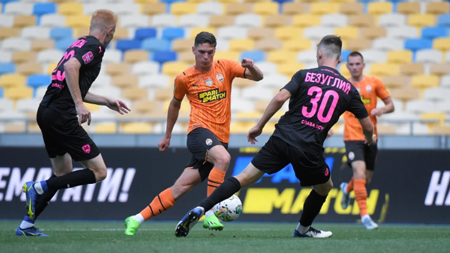 В Украине со скандала стартовала УПЛ, первый с начала войны футбольный матч