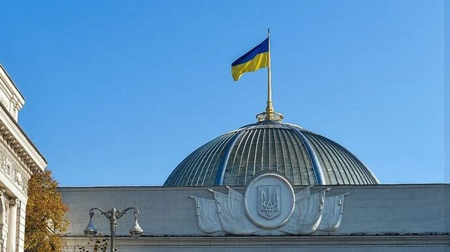 Рада зобов'язала ЗМІ надавати журналістам шоломи та бронежилети у зоні боїв