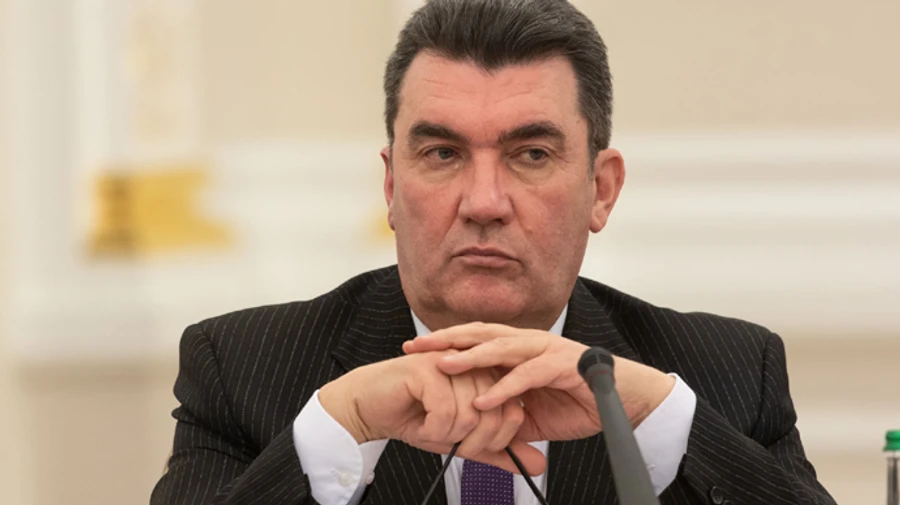 Данилов считает процесс переговоров с РФ очень опасным