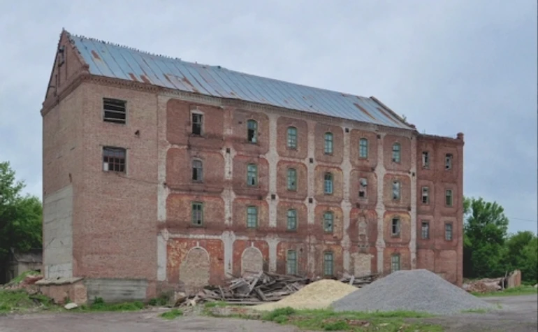 Нью-Йорк посеред Донбасу: Як селище на Донеччині отримало, втратило, а потім знову повернуло свою назву