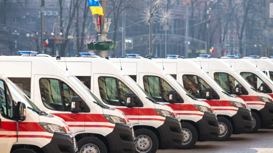 Патрульна поліція пояснила, чому і як штрафує авто швидкої допомоги