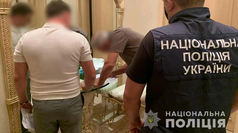 Директор будкомпанії привласнив гроші інвесторів на ЖК в центрі Києва