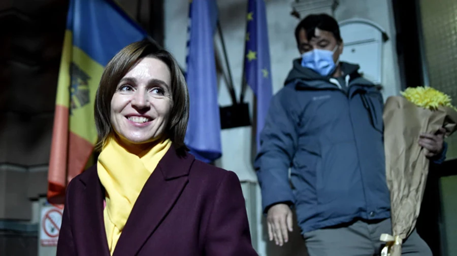 КС Молдови підтримав Санду: дорогу до дострокових виборів відкрито