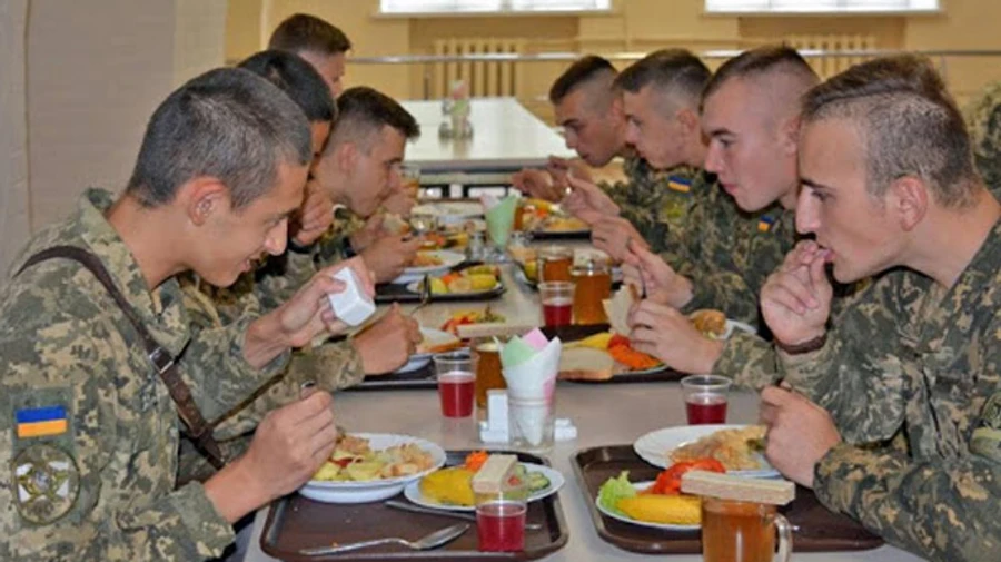 Міноборони просить громадськість контролювати якість харчування військових