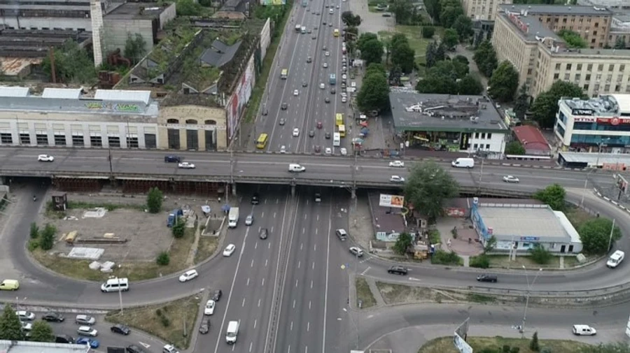 На з’їздах з Шулявського мосту обмежать рух