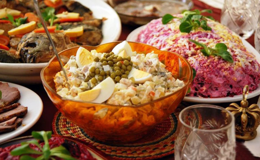 Супрун розповіла, як встояти перед харчовою облогою на свята