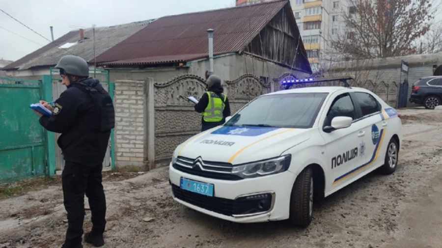 Russian drone attack on Kyiv and Kyiv Oblast: cars and houses damaged, grass caught fire – photos