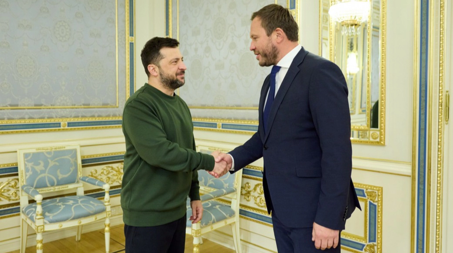 Zelenskyy meets with Estonian foreign minister to discuss long-range weapons and pressure on Russia