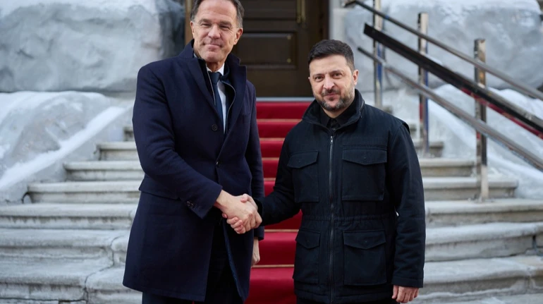 Зеленський просить партнерів передати ракети ППО зі складів НАТО