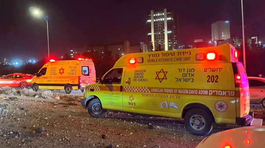 У районі Єрусалима внаслідок удару іранської ракети поранено 7 людей