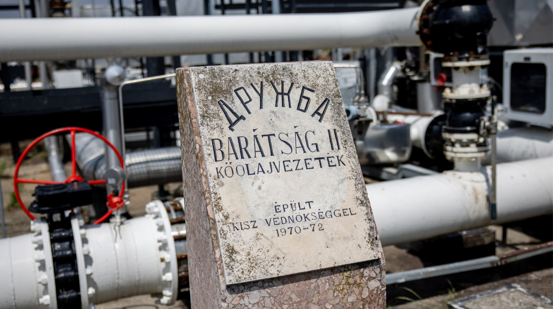 Ukraine presents Druzhba oil pipeline repair plan to EU representative