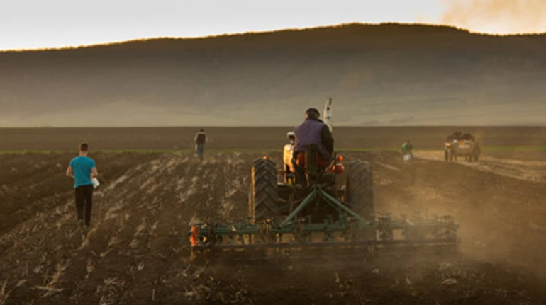 Как купить или продать землю по новому закону: главные вопросы