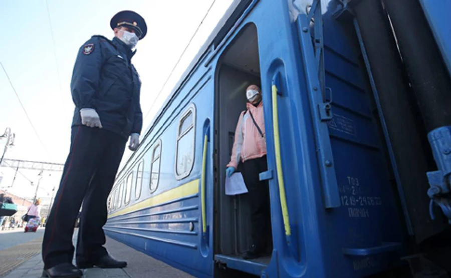 Закриті кордони: З РФ до України виїхав останній поїзд 