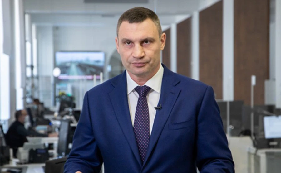 Кличко просить не кошмарити лікарів