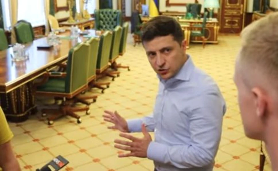 Зеленский говорил с Ахметовым: Не политические вещи