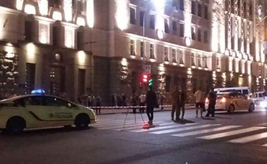 Убийство полицейского в Харькове: полиция просит опознать стрелка