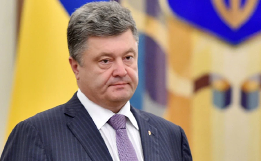 У Порошенко не знают, сколько тратят на рекламу его страницы в соцсети