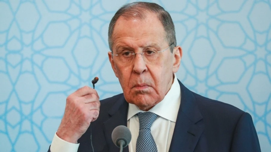 Лавров обговорив Україну з очільником МЗС Туреччини 