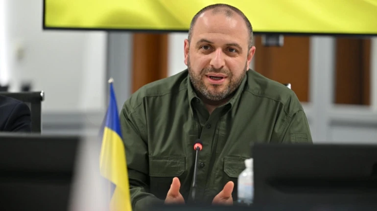 Умєров неочікувано скасував візит до Франції: посилаються на міркування безпеки