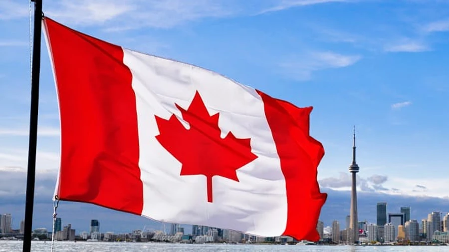 Canadian government asks parliament to allocate US$385 million for military aid to Ukraine