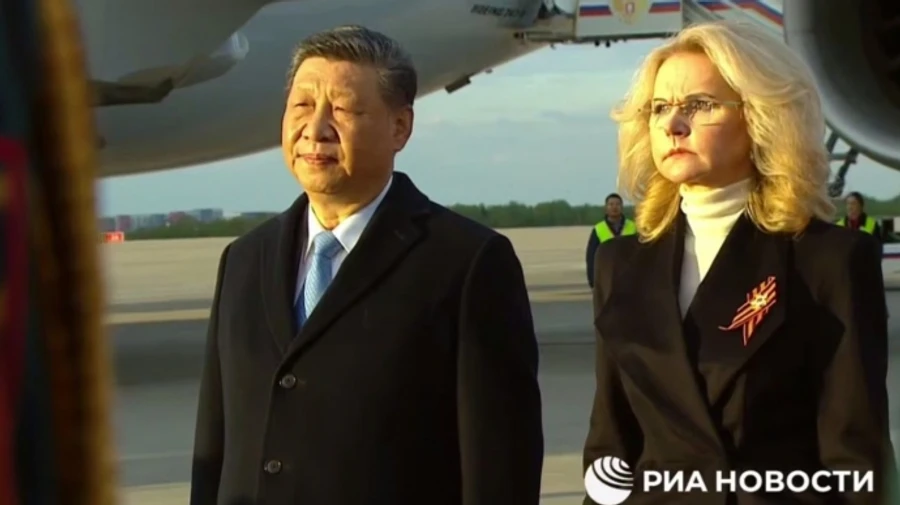 Си Цзиньпин прибыл в Москву, чтобы посетить парад на 9 мая