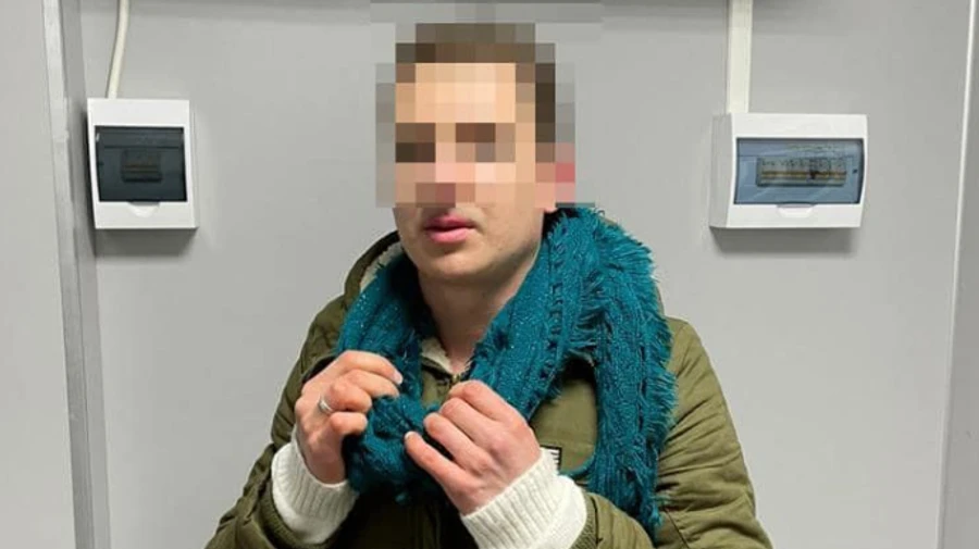 Киевлянин выдавал себя за женщину, чтобы сбежать в Румынию